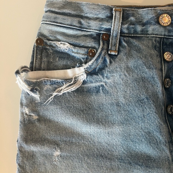 Agolde Jean Shorts (Parker) - Picture 2 of 5